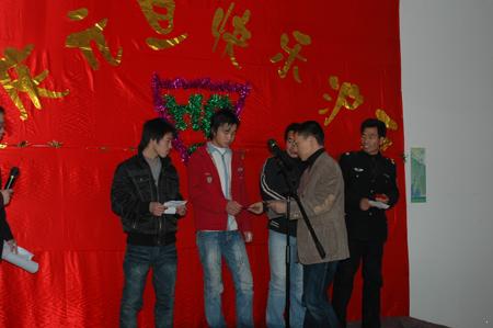 機(jī)智問(wèn)答活動(dòng)