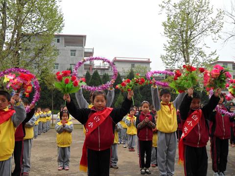 井岡山老區(qū)捐資助學儀式現場